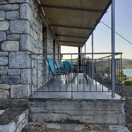 度假居 Porto τριόροφος μανιάτικος πύργος με βραχυχρόνια μίσθωσης καψοκολης προκοπιος Ageranos