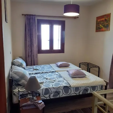 Сasa de vacaciones Porto τριόροφος μανιάτικος πύργος με βραχυχρόνια μίσθωσης καψοκολης προκοπιος Ageranos