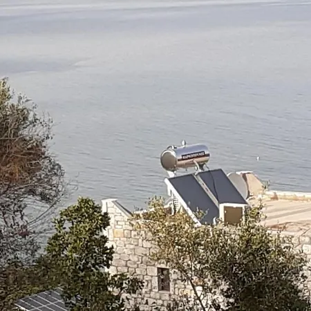 Сasa de vacaciones Porto τριόροφος μανιάτικος πύργος με βραχυχρόνια μίσθωσης καψοκολης προκοπιος *